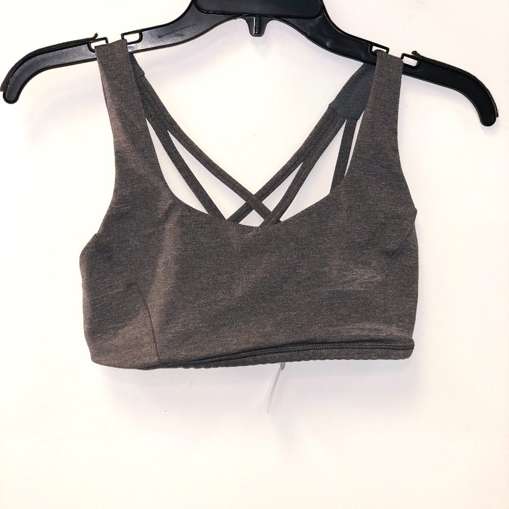 Lululemon Free to Be Serene Bra